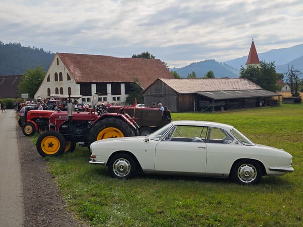 Oldtimer und Traktor Rallye in Feistritz